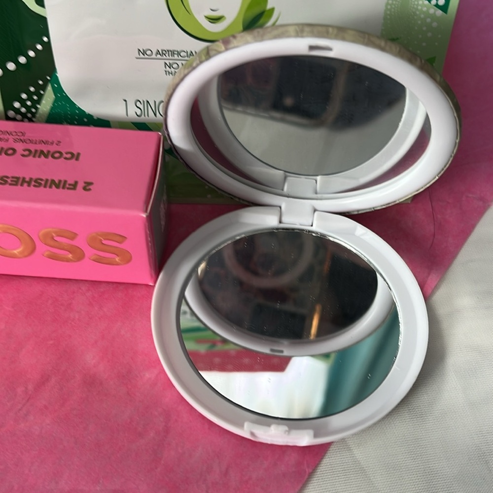 Beautiful Mother’s Spa Gift Set! - Picture 7 of 12